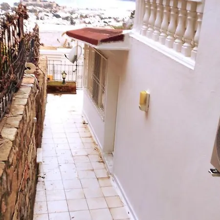 Appartamento Amazing View, 1-Bedroom, Parking, WiFi, Quiet, Terrace, 4 people Flat *