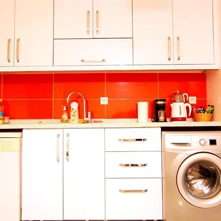 Amazing View, 1-Bedroom, Parking, Wifi, Quiet, Terrace, 4 People Flat Apartamento